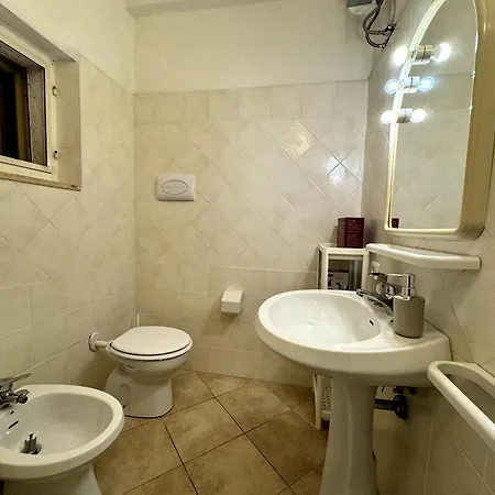 Hébergement de vacances Conchiglia Family Garden Retreat - 2br - Near The Sea - Wi-fi - Ac - Bbq - Pet Friendly Isolotto dei Pedrami