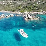 Feriehus Conchiglia Family & Pet Friendly - Fenced Garden - 2br - Near The Sea - Wi-fi - Ac - Bbq Budoni