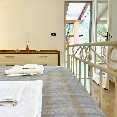 Conchiglia Family Garden Retreat - 2br - Near The Sea - Wi-fi - Ac - Bbq - Pet Friendly בית נופש *