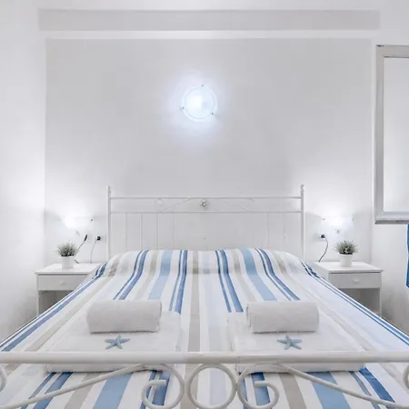 Conchiglia Family & Pet Friendly - Fenced Garden - 2br - Near The Sea - Wi-fi - Ac - Bbq * Budoni